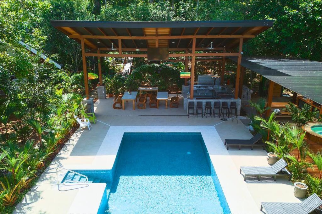 Casa Kristel - Exquisite Villa Getaway Puerto Viejo de Talamanca Exterior photo